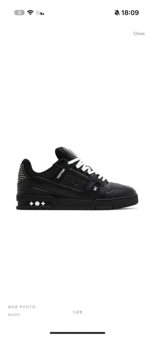 Louis Vuitton Trainer Black